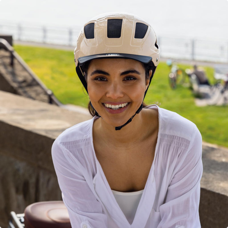 ABUS Hyban 2.0 City Helmet - Durable Bicycle Helmet for Daily Use with ABS Hard Shell - for Women and Men
