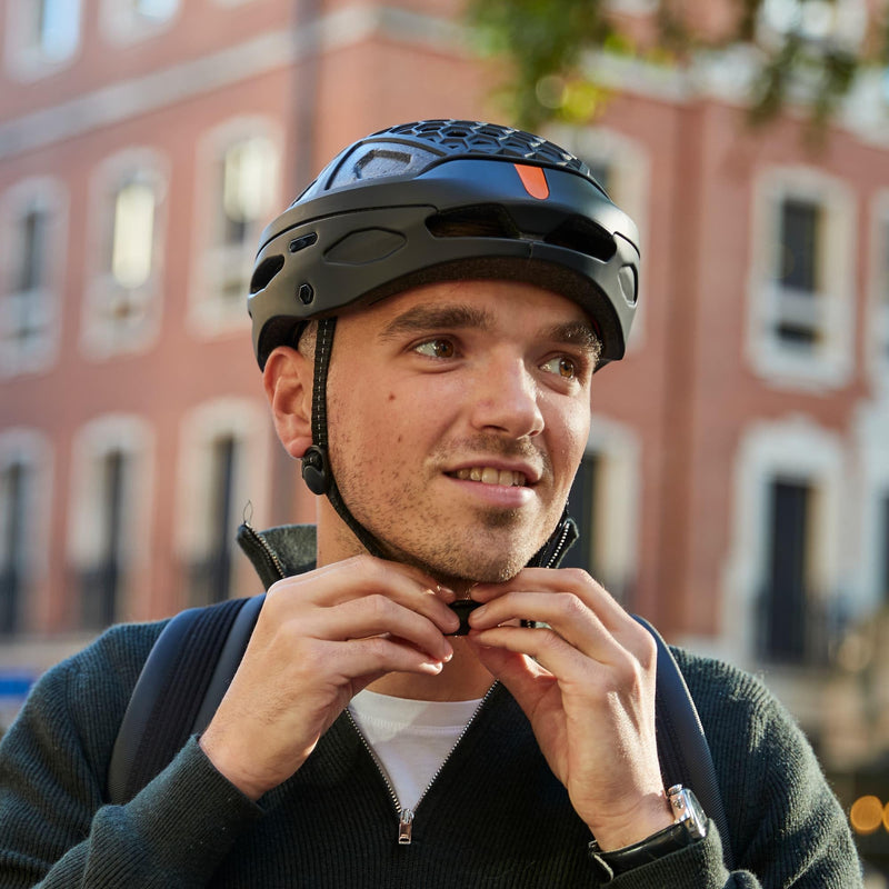 Newlane Foldable Bike Helmet. Compact, Safety-Certified, UK Made Bicycle Helmet for Adults. Ideal for Commuters, Cyclists, and Electric Scooter Riders. Unisex Design for Men and Women.